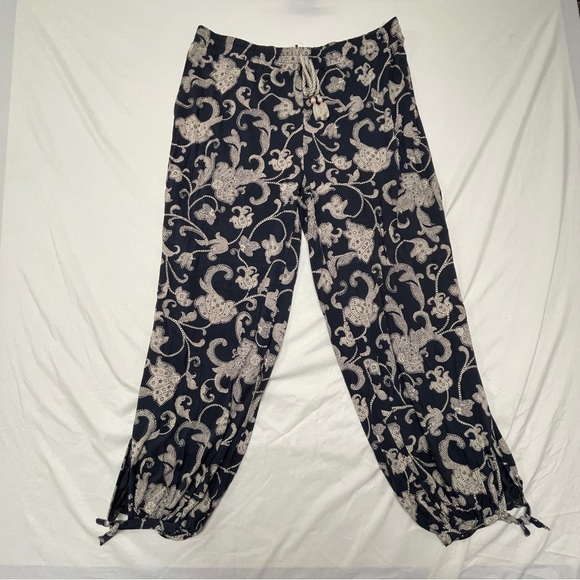 Anthropologie Pants - Anthropologie Wide Leg Blue and White pants